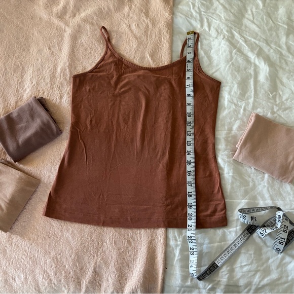 Lot of 4 Banana Republic Camisoles Small - Picture 9 of 9